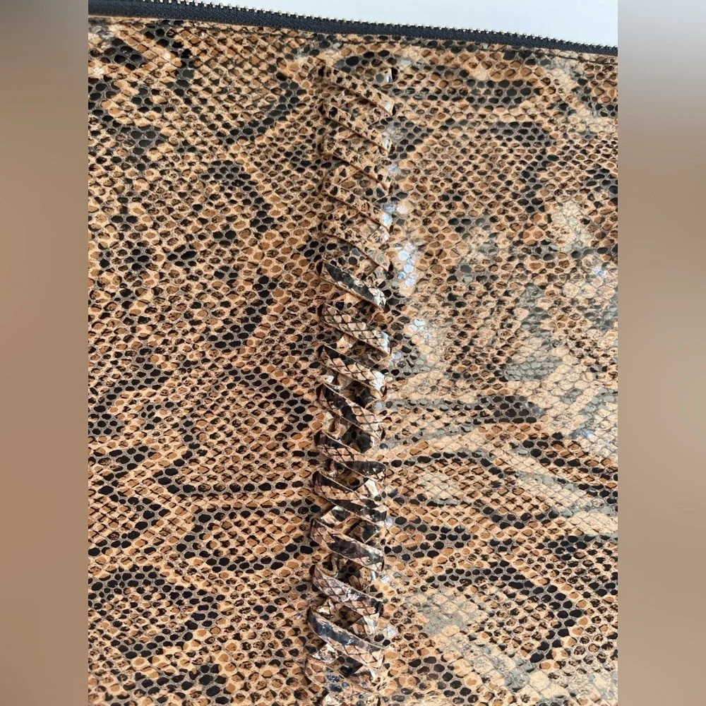 NWT Raj Anthropologie Brown Snakeskin Print flat zip clutch/makeup bag Deadstock